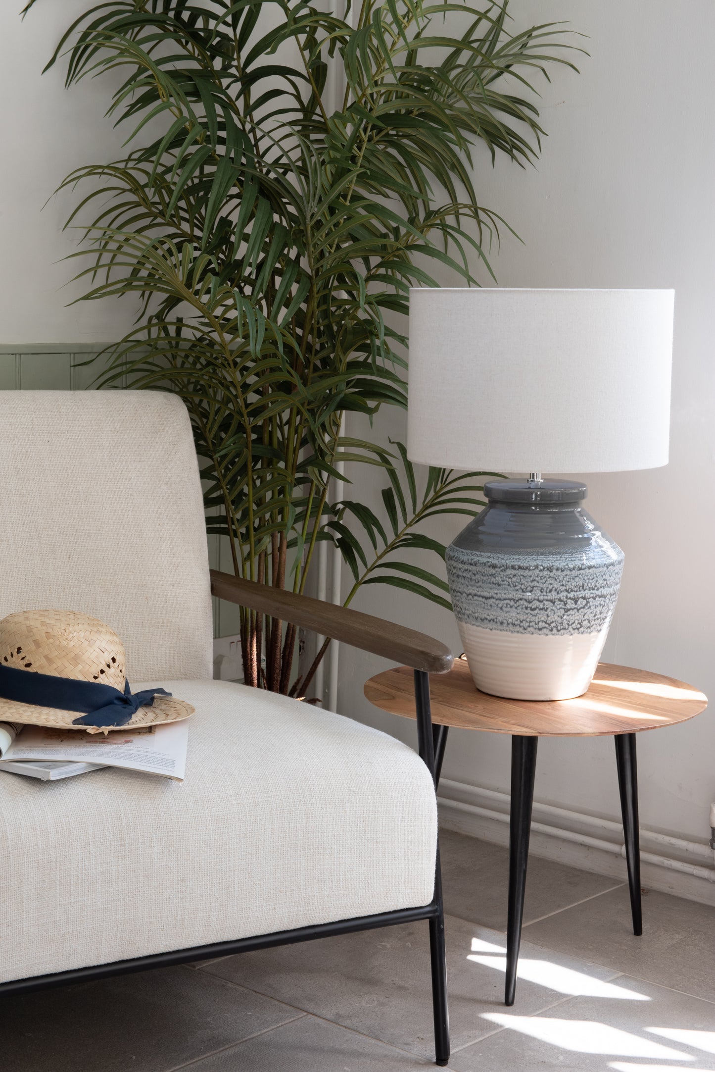 Skyline Antique Crackle Table Lamp and Antiqued Cream slub shade E27 60W