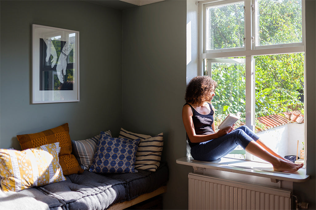 Designing a Reading Nook in Unused Corners