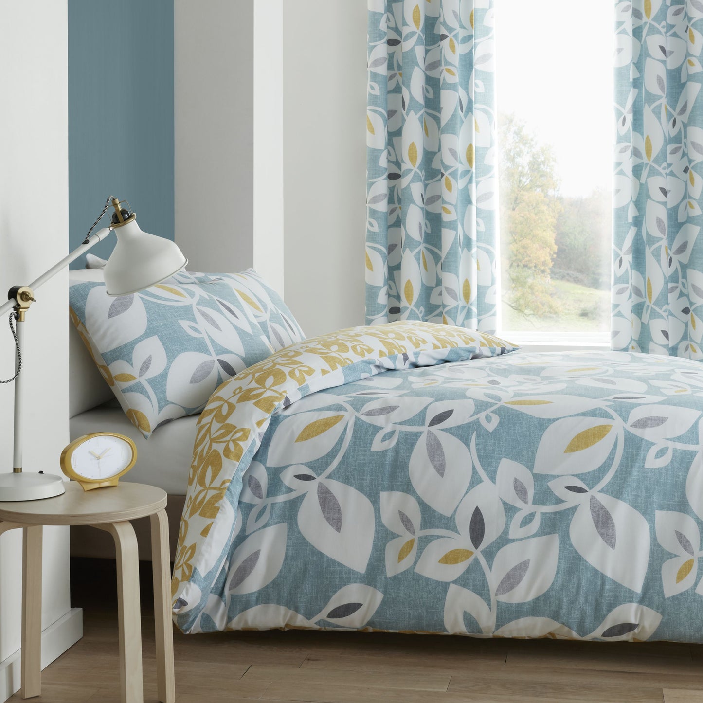 Catherine Lansfield Inga Leaf Reversible Duvet Cover Set with Pillowcases