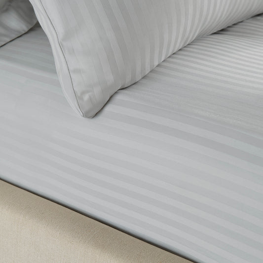 Catherine Lansfield 300 Thread Count Satin StripeFitted Sheet