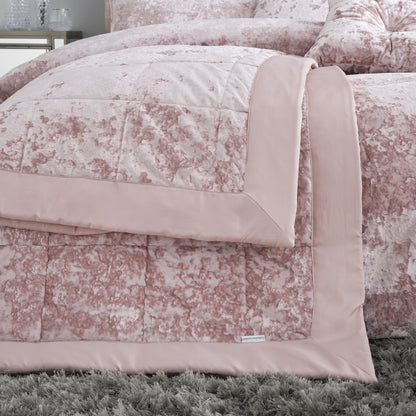 Catherine Lansfield Crushed Velvet Quilted Bedspread