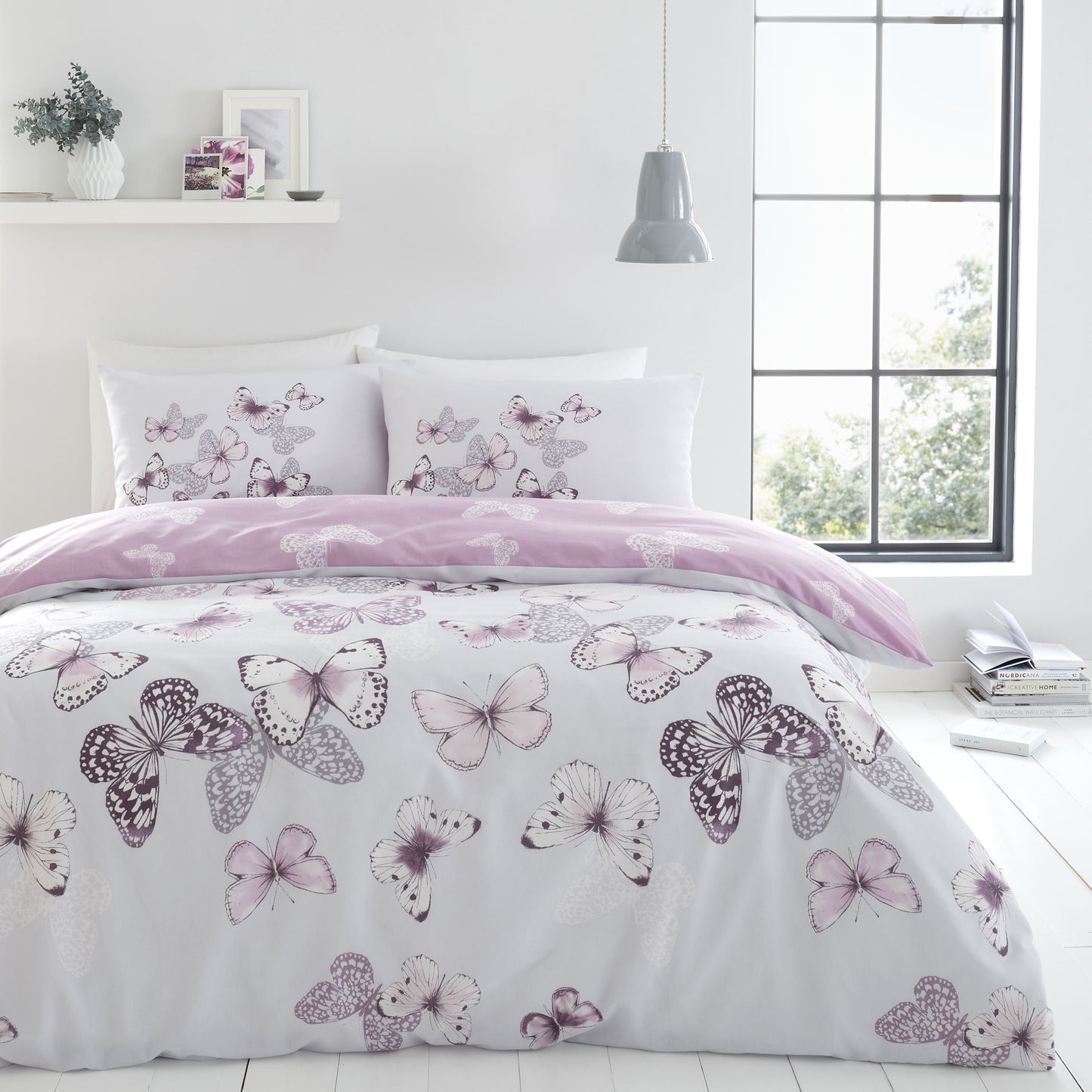 Catherine Lansfield Scatter Butterfly Reversible Duvet Cover Set with Pillowcases