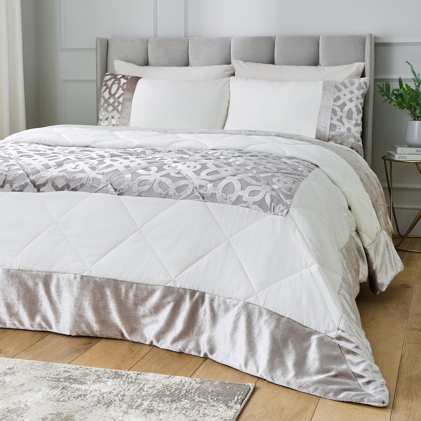 Catherine Lansfield Lattice Cut Velvet Quilted Bedspread