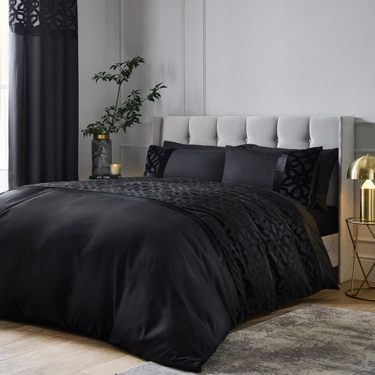 Catherine Lansfield Lattice Cut Velvet Duvet Cover Set with Pillowcases