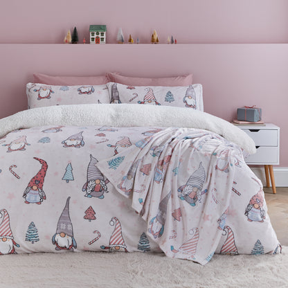 Catherine Lansfield Christmas Festive Gnomes Cosy Fleece Duvet Cover Set with Pillowcases