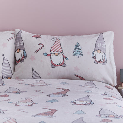 Catherine Lansfield Christmas Festive Gnomes Cosy Fleece Duvet Cover Set with Pillowcases