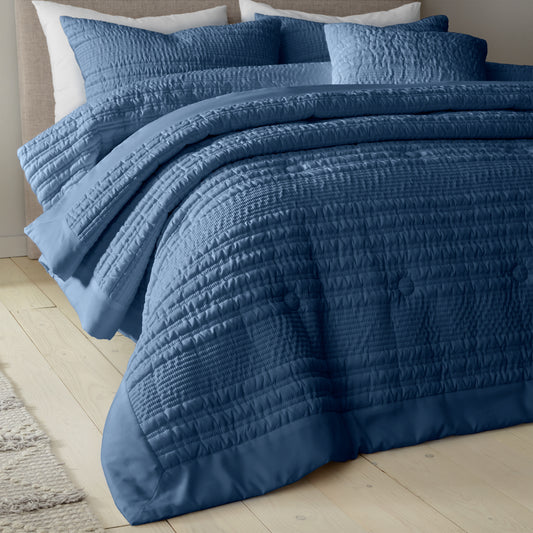 Catherine Lansfield Lennon Stripe Seersucker Quilted Bedspread