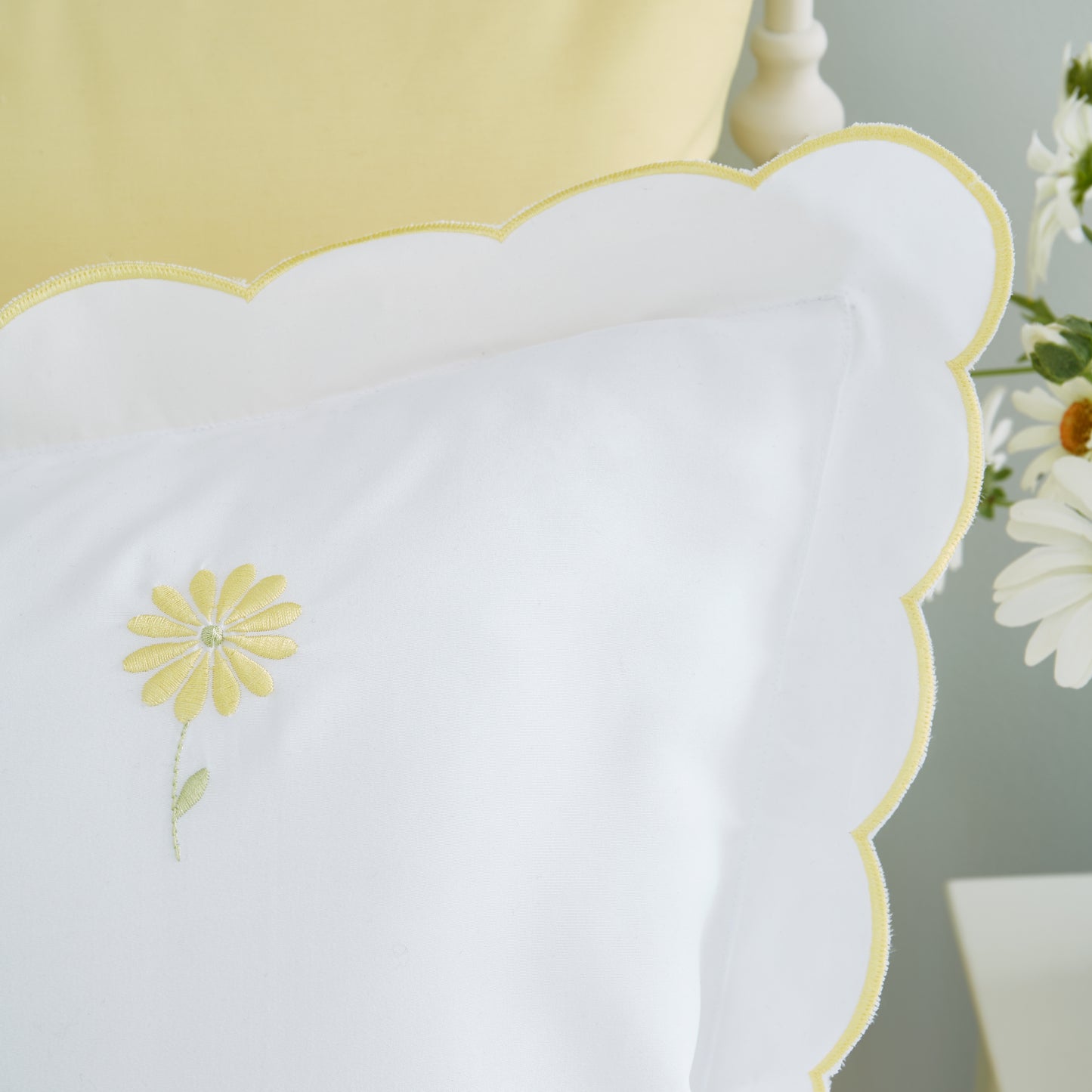 Catherine Lansfield Lorna Embroidered Daisy Duvet Cover Set with Pillowcases