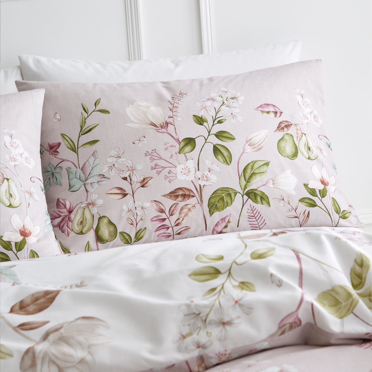 Bianca Francesca Floral 200 Thread Count Reversible Duvet Cover Set