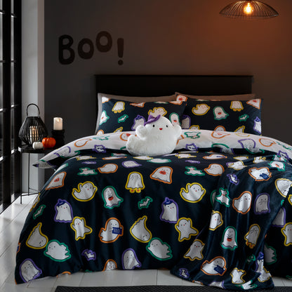 Catherine Lansfield Halloween Ghosts Cosy Fleece Blanket Throw