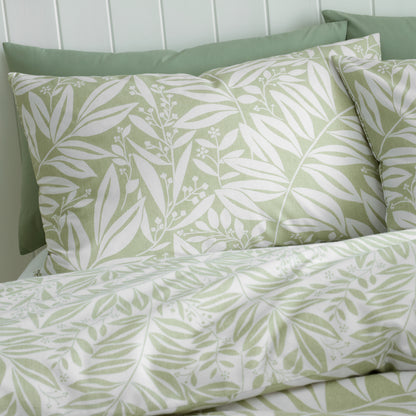 Catherine Lansfield Sorrel Leaf Reversible Duvet Cover Set with Pillowcases