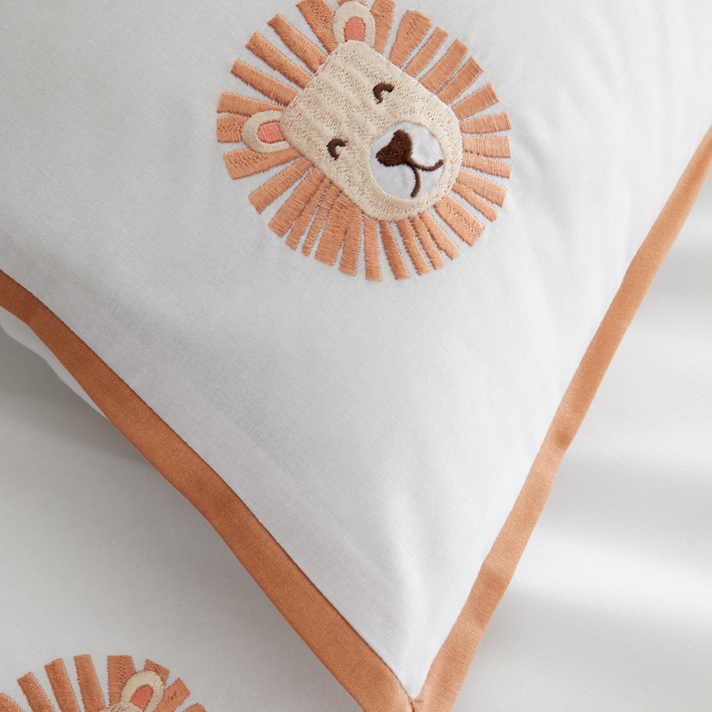 Catherine Lansfield Embroidered Lions Duvet Cover Set with Pillowcases