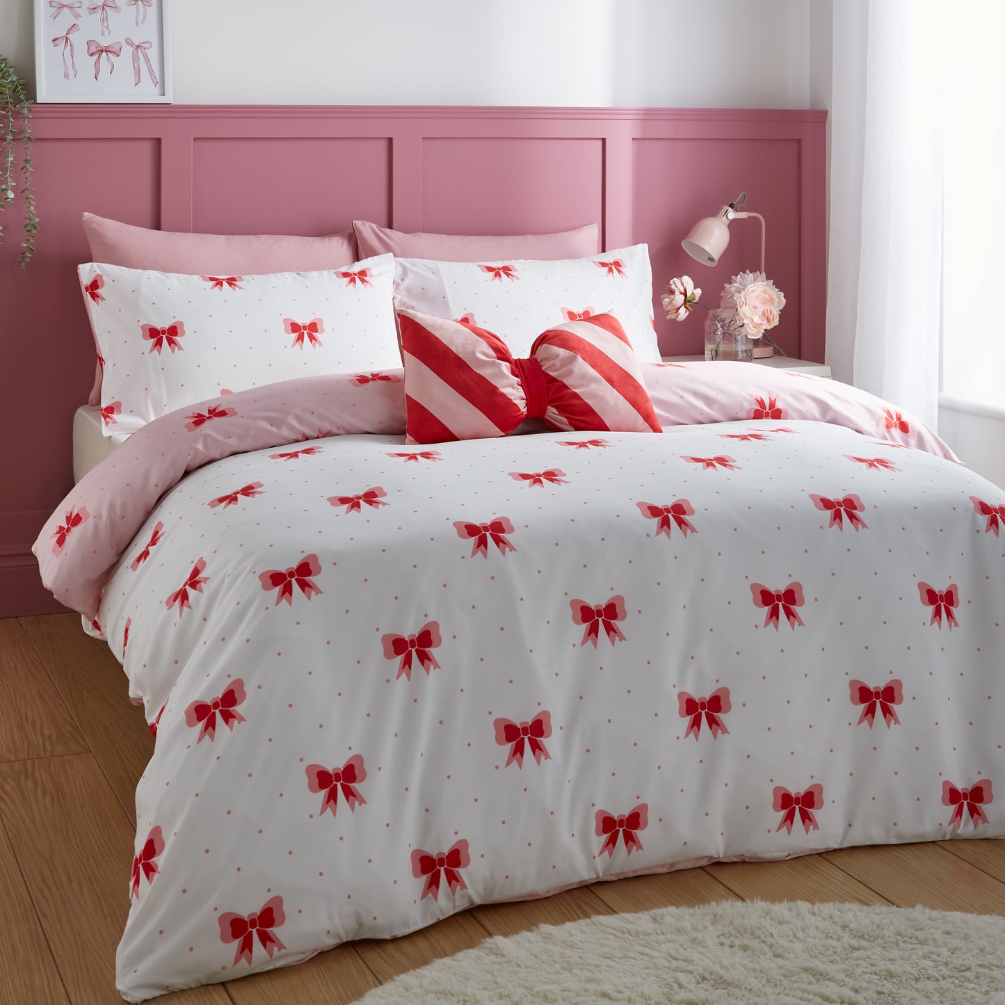 Sassy B Dotty Bows Soft Microfibre Reversible Duvet Cover Set with Pillowcase