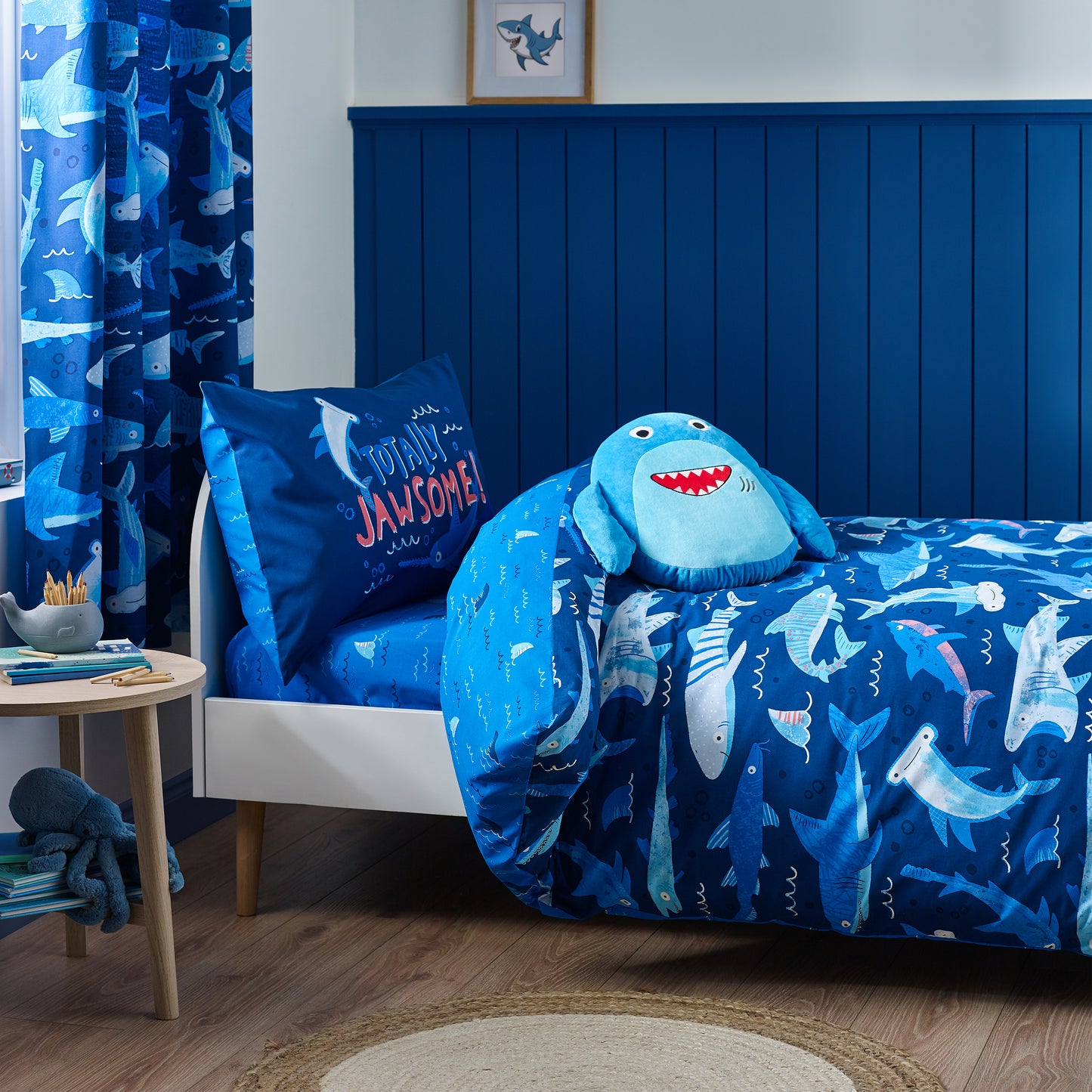 Catherine Lansfield Kids Jawsome Shark Reversible Duvet Cover Set with Pillowcases