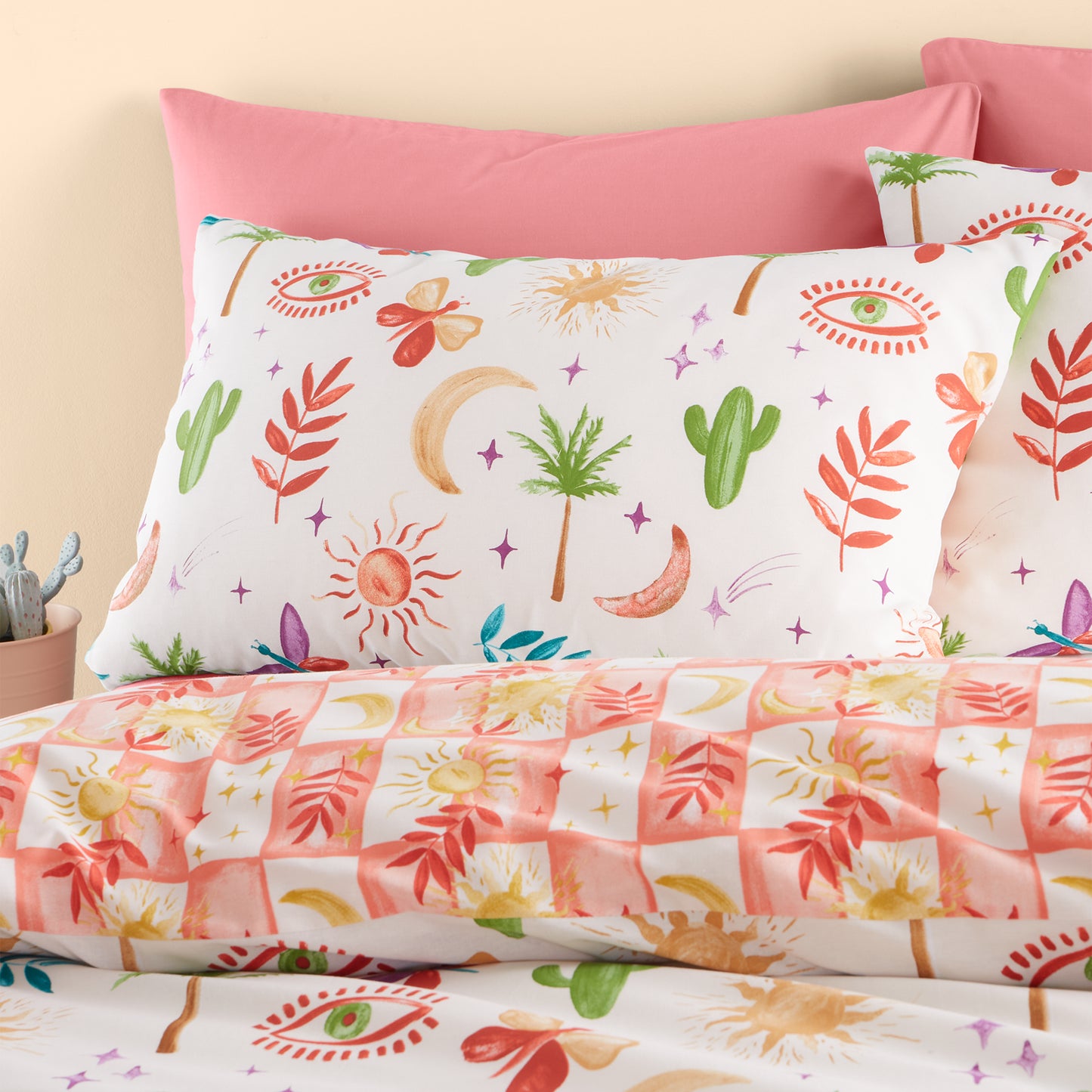 Sassy B Fiesta Reversible Duvet Cover Set with Pillowcases