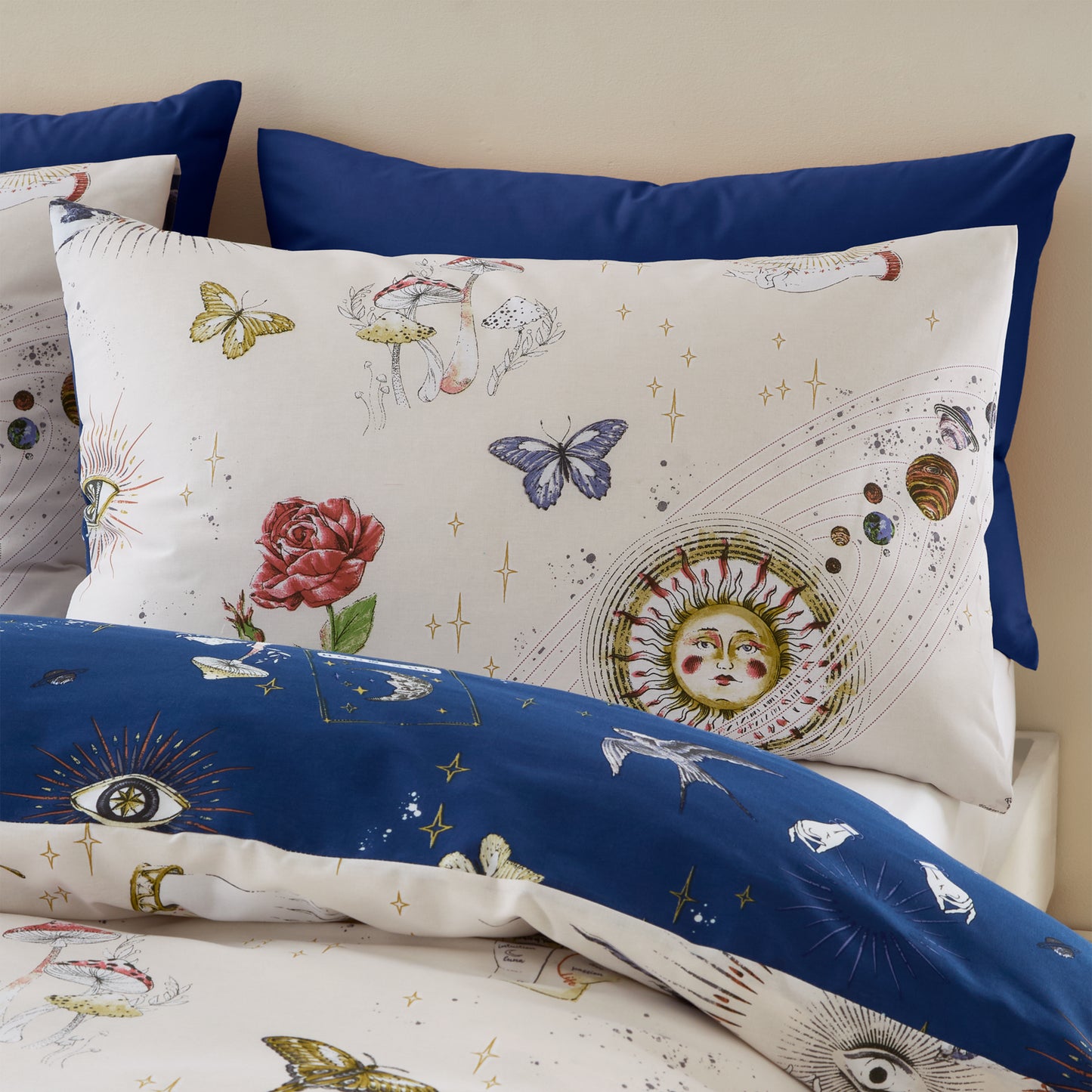 Sassy B Astrology Reversible Duvet Cover Set with Pillowcases