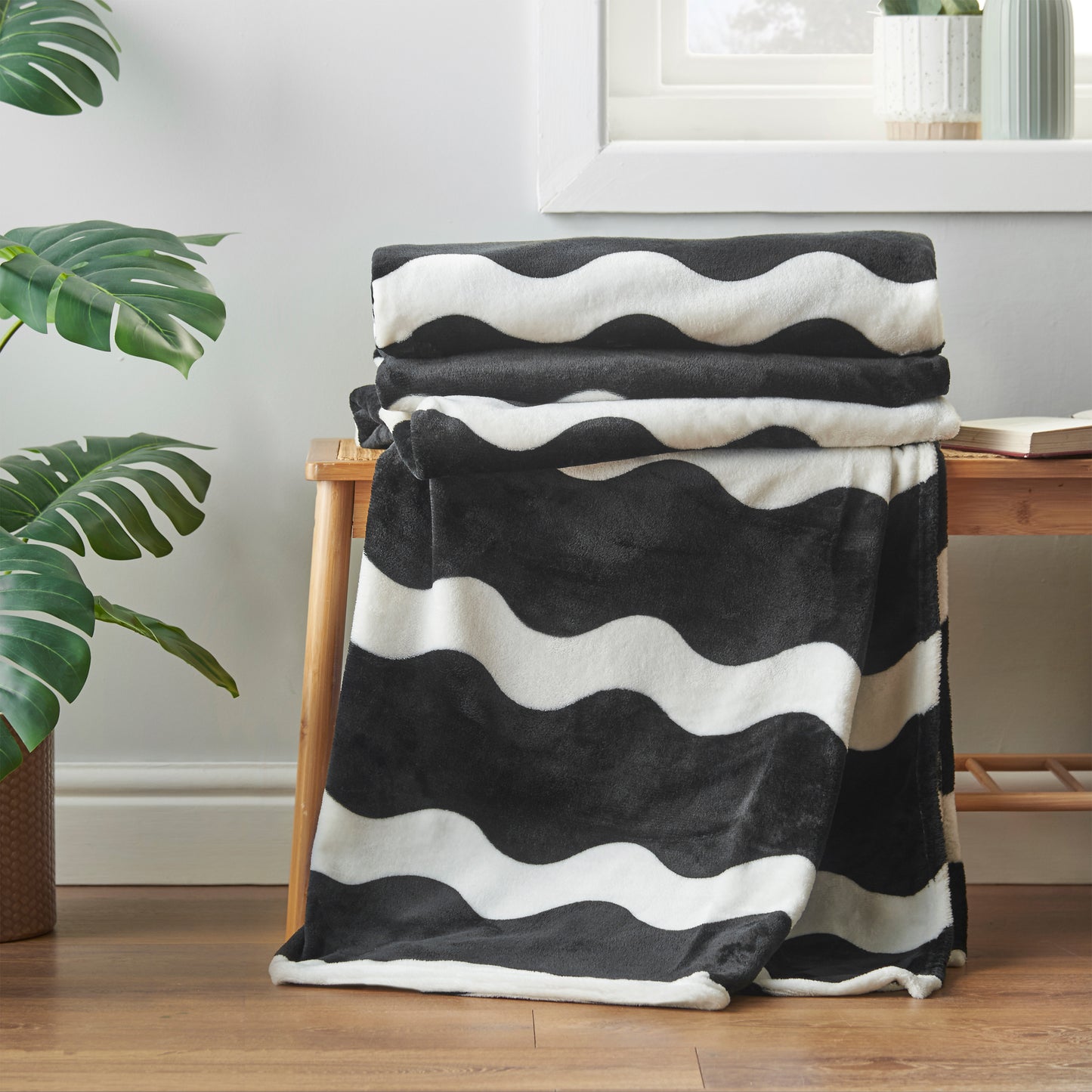 Sassy B Waves Blanket Throw