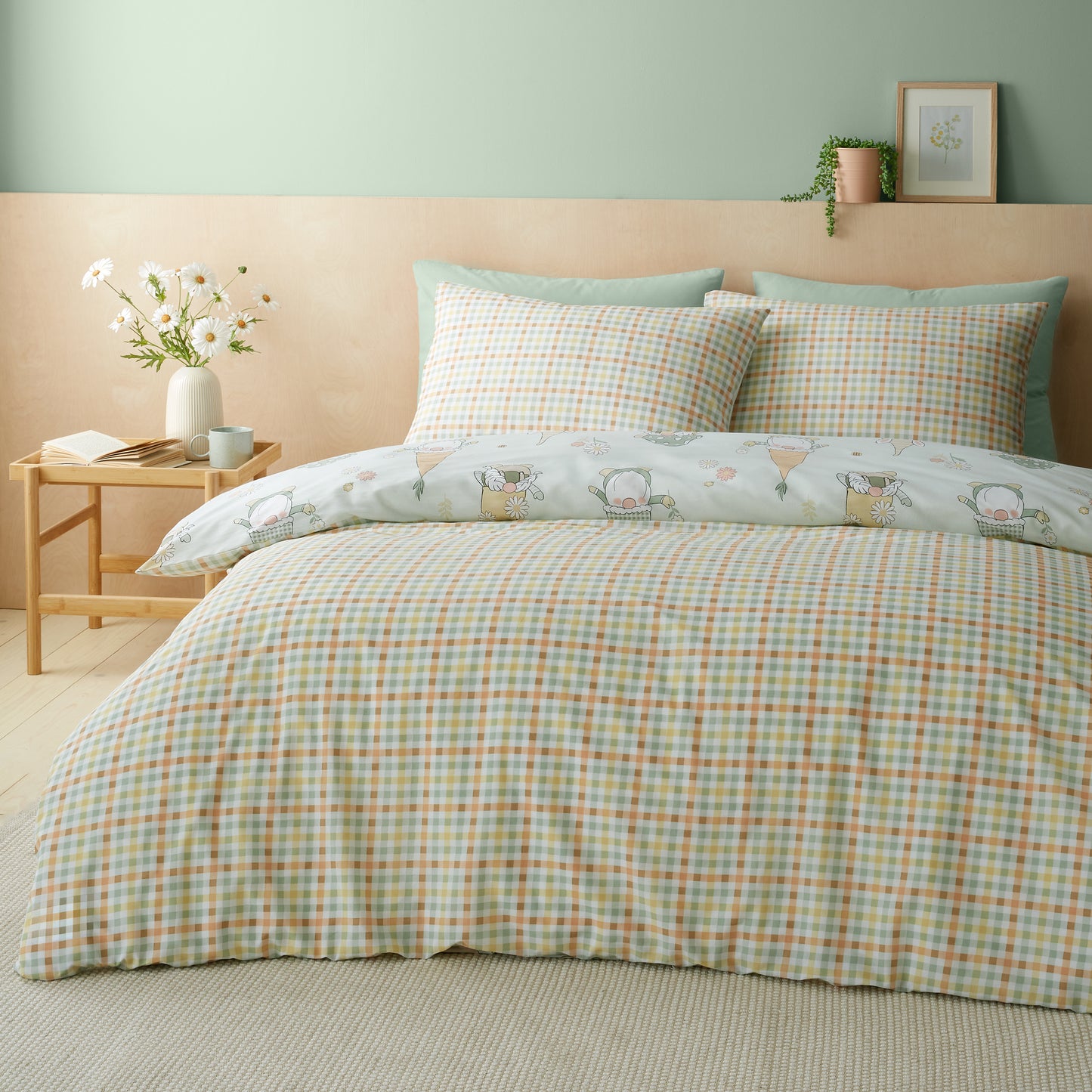 Catherine Lansfield Spring Gonks Reversible Duvet Cover Set with Pillowcases