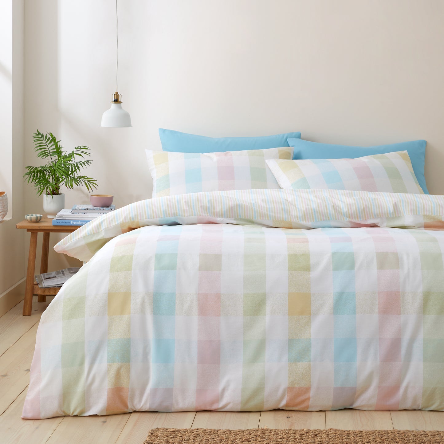 Catherine Lansfield Spring Check Reversible Duvet Cover Set with Pillowcases