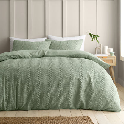 Catherine Lansfield Heatset Wave Duvet Cover Set with Pillowcases