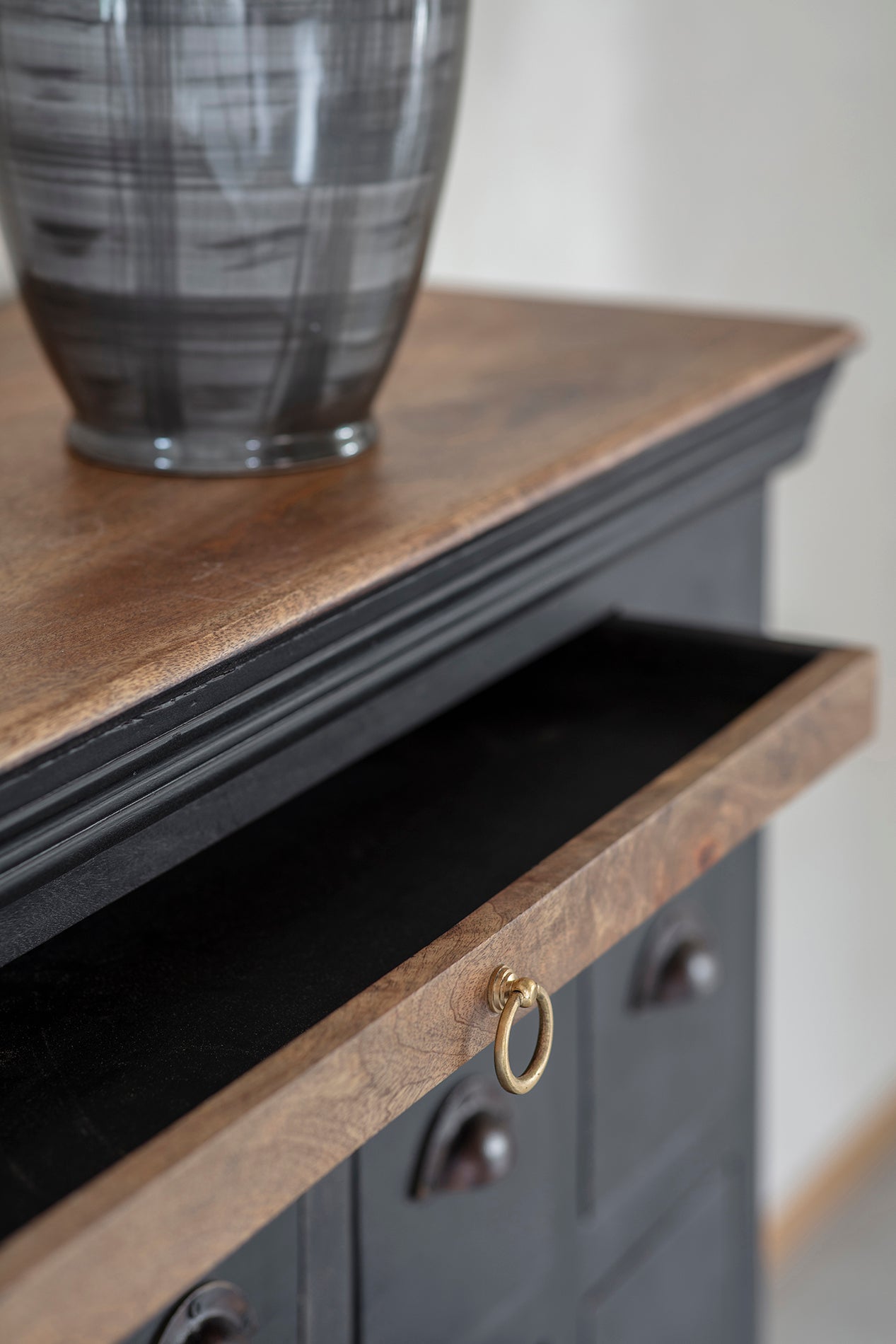 Hoxton II Antique Black Mango 15 Drawer Chest