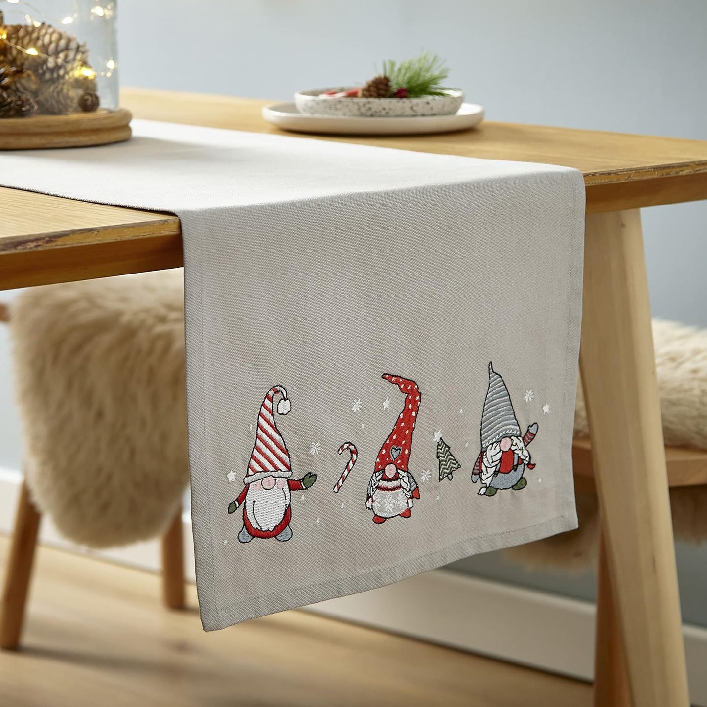 Catherine Lansfield Christmas Gnomes Cotton Dining Place Mat 4 Pack