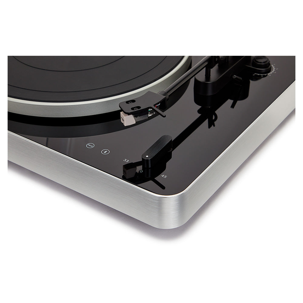 APX-790 - Premium Belt Drive Turntable