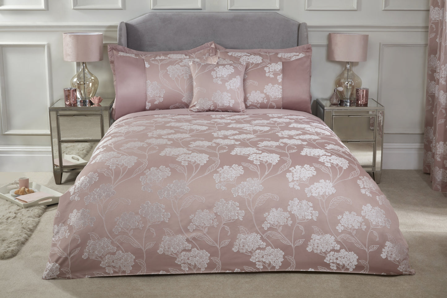 Blossom - Embellished Jacquard Duvet Set