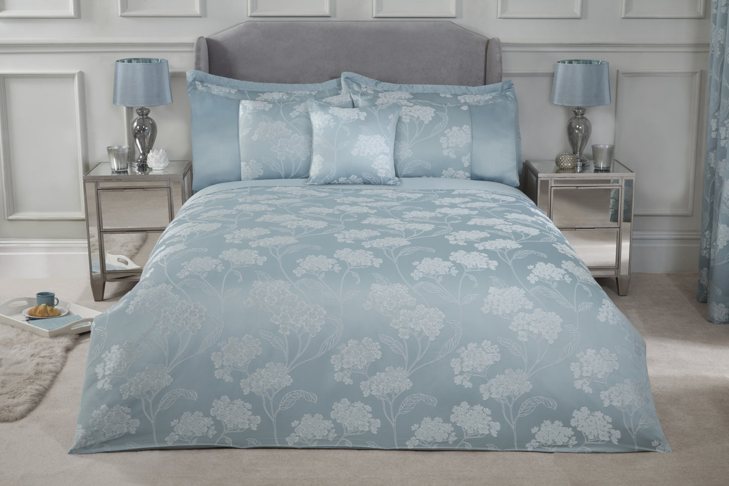 Blossom - Embellished Jacquard Duvet Set