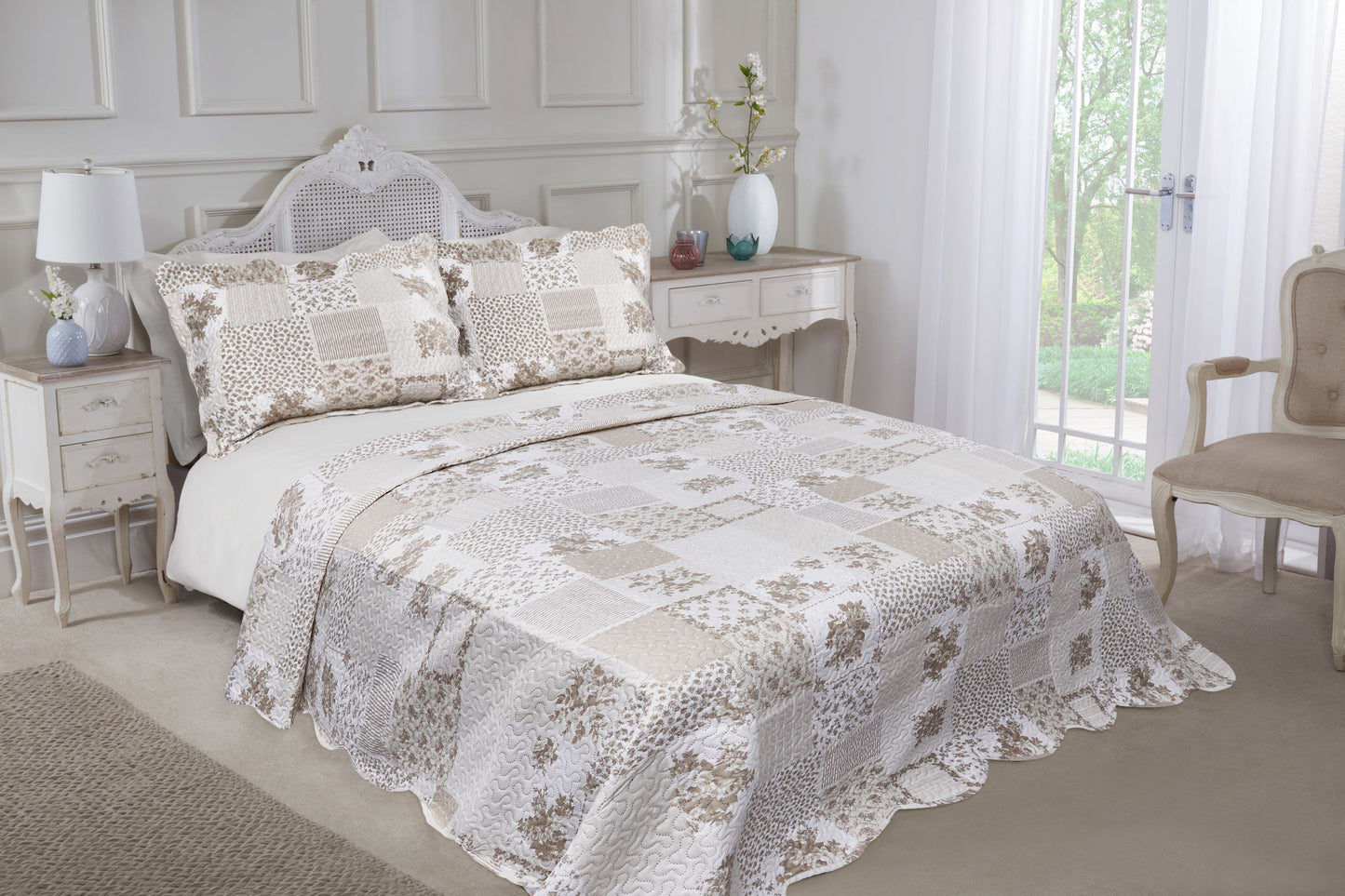 Cotswold - Quilted Patchwork Bedspread Set