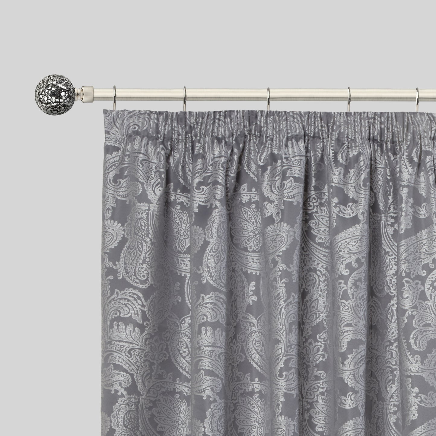 Cut Glass - Extendable Curtain Pole with rings and pair of end finials