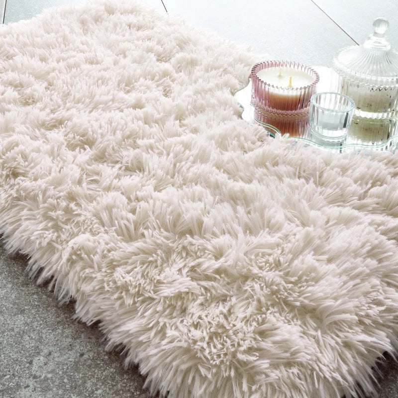 Catherine Lansfield Cuddly Deep Pile Faux Fur  Bath Mat