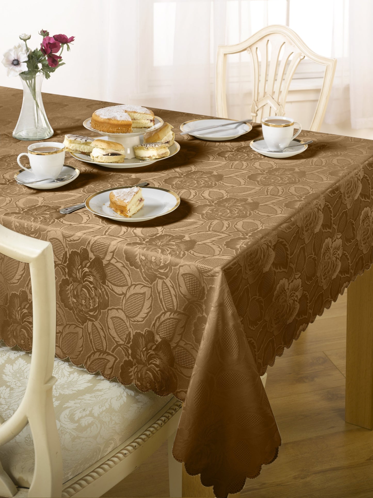 Damask Rose - Jacquard Table Cloth