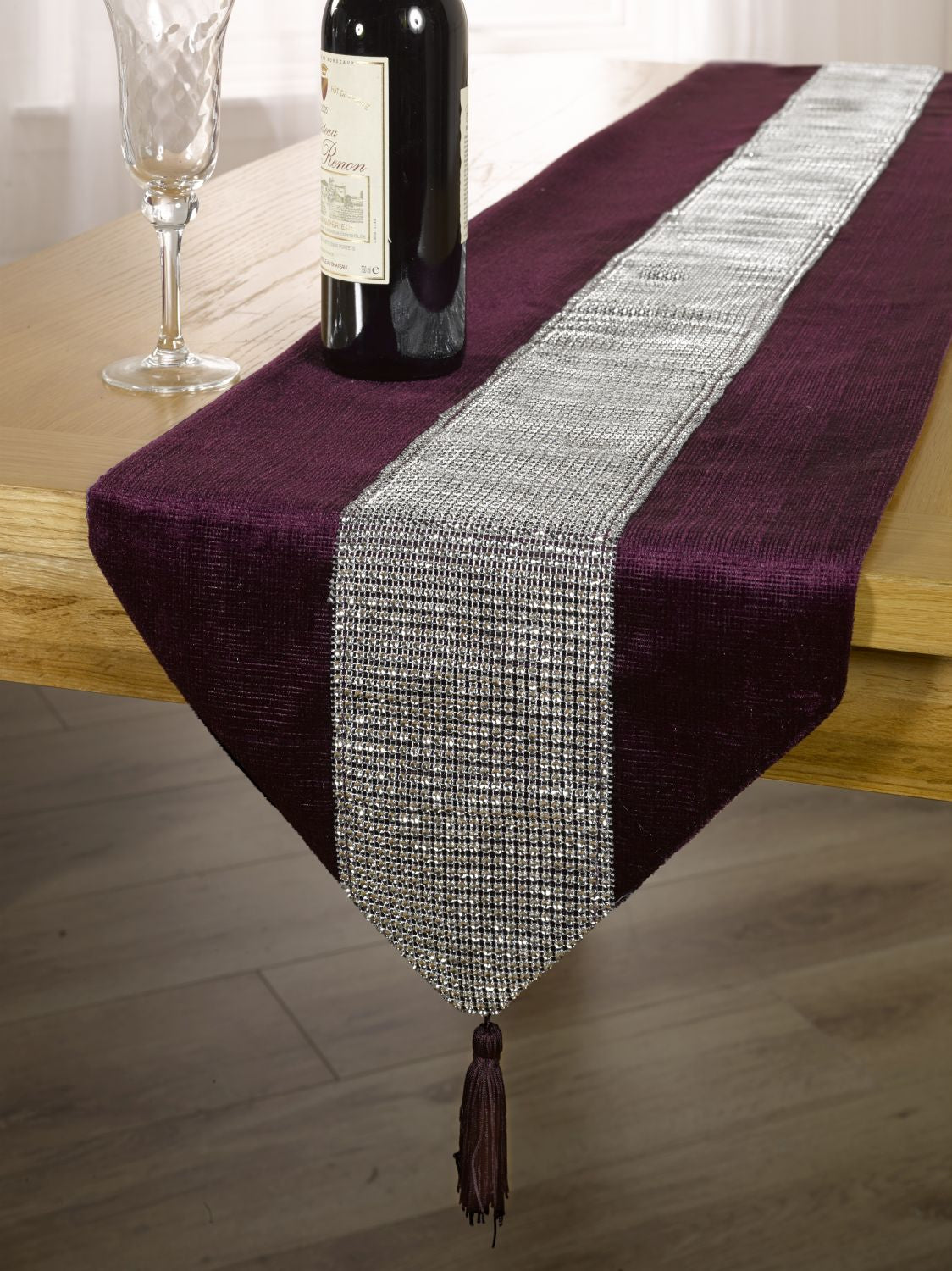 Eclat - Diamante Table Runner