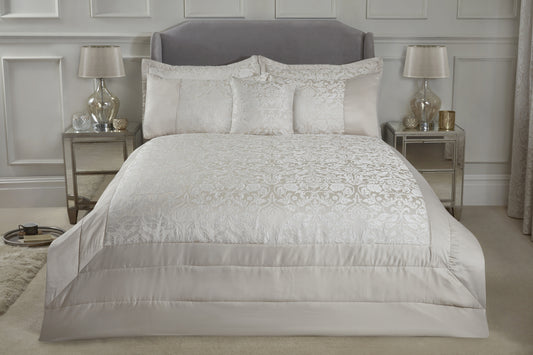 Eden - Embellished Jacquard Quilted Bedspread Set