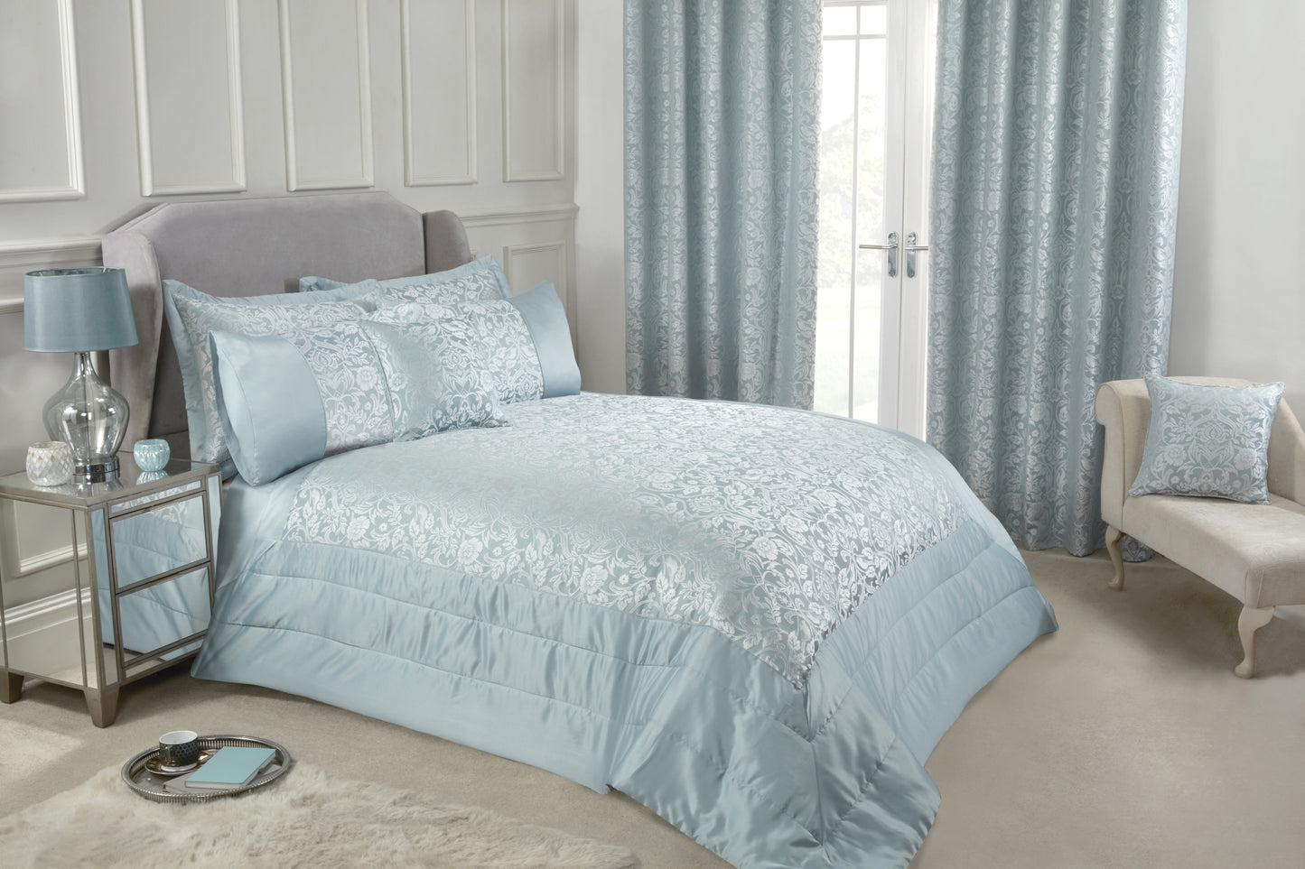 Eden - Embellished Jacquard Quilted Bedspread Set