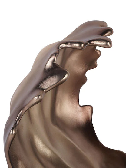 Montrose Decorative Scroll Sculpture