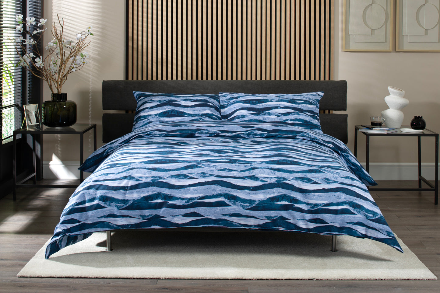 The Lyndon Company Waves Double Duvet Set