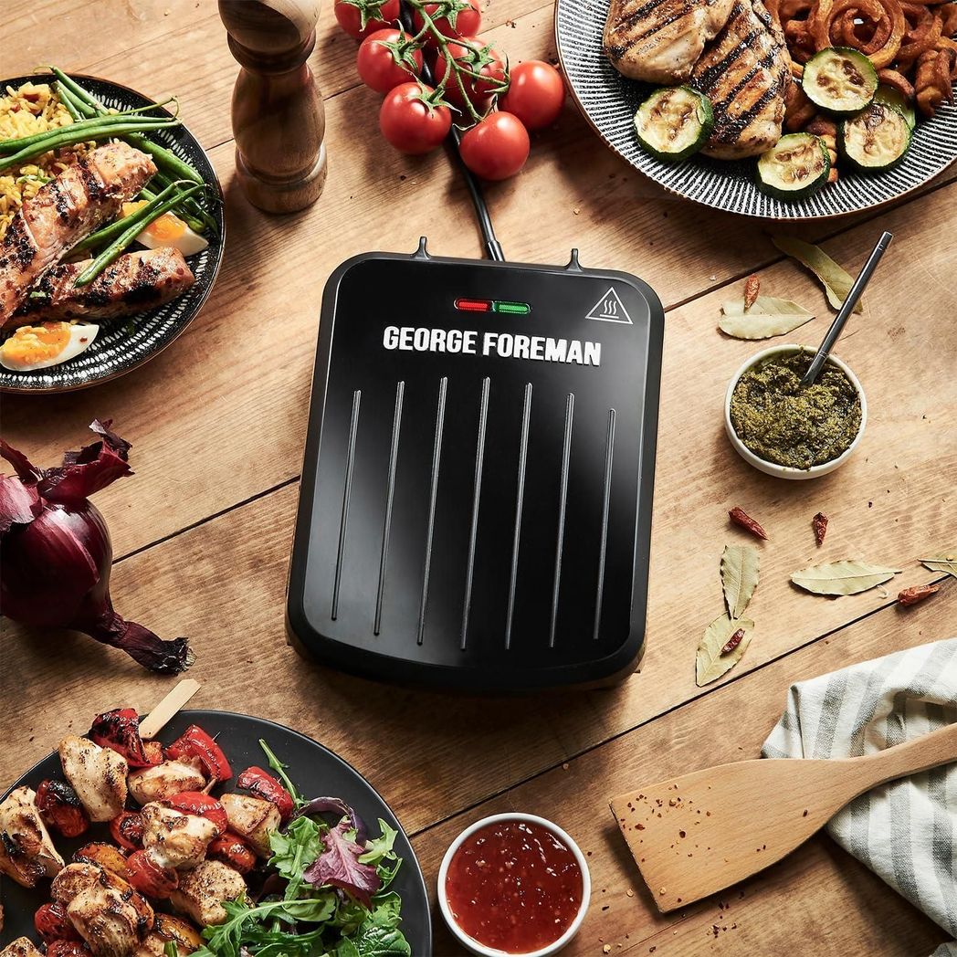 George Foreman Small Electric Fit Grill Black, 760W